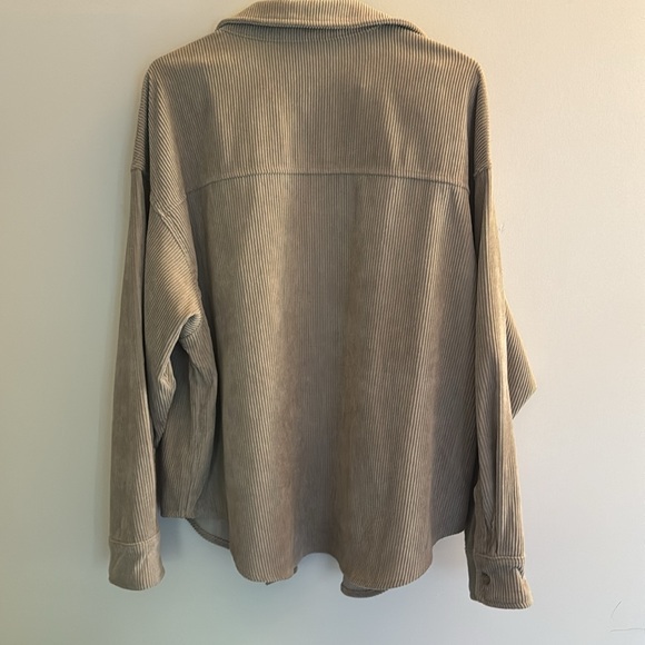 Corduroy tan button up by WishList size small/medium - Picture 6 of 7